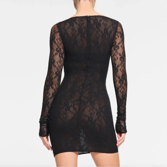 SKIMS Stretch Lace Lined Long Sleeve Underwire DressOnyx - www.tsi.org.in